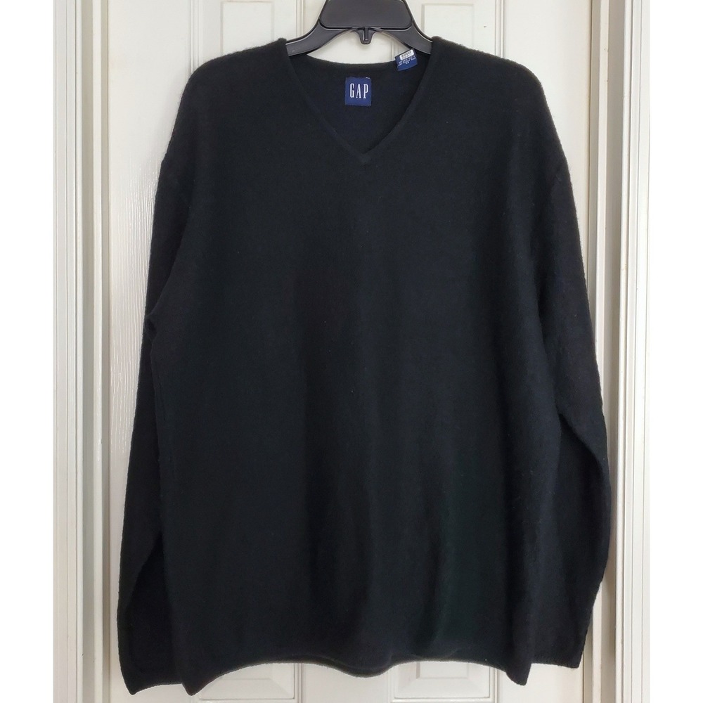 Gap V-Neck Sweater Black 100% Wool Solid Minimalist Classic Preppy Vintage L